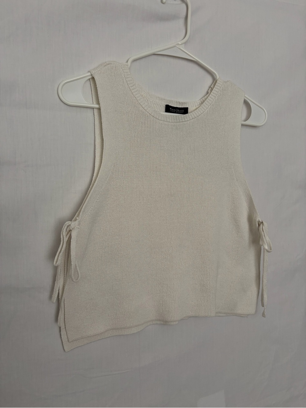 White House Black Market Sweater Vest Small Off White Side Tie Sleeveless(A919)